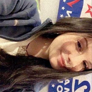 Meet your Posher, Gracie